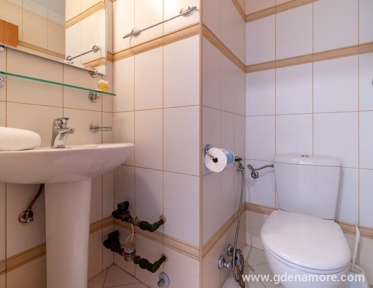 Apartment-for-rent-in-Budva (7)